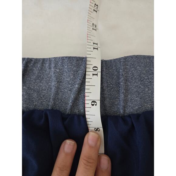 HEAD large women's navy blue athletic shorts with front pockets - Picture 7 of 8